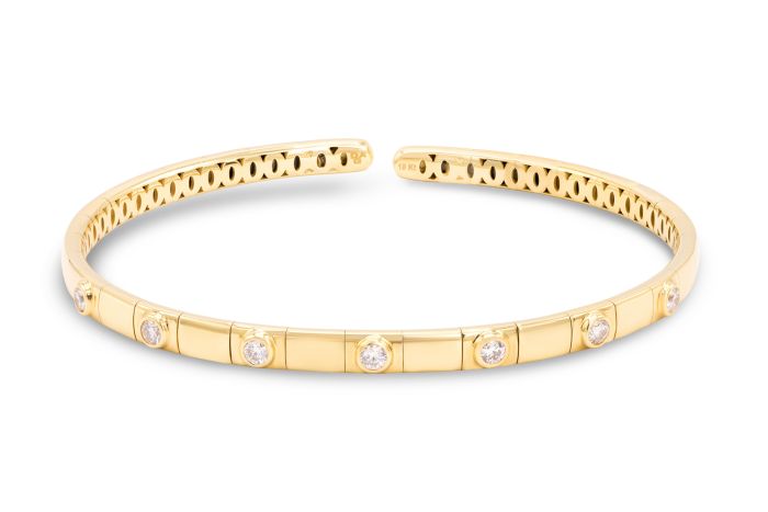 18K Yellow Gold Diamond Spring Cuff Bracelet set with 7 round diamonds (0.35ctw)(G