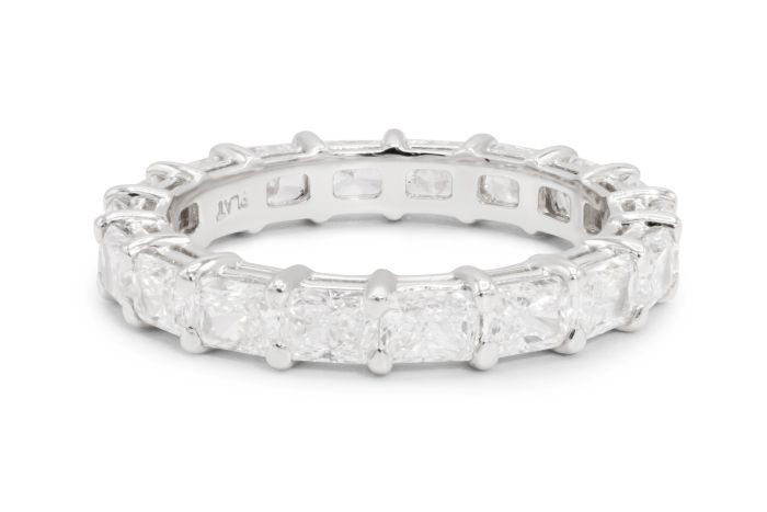 Platinum Diamond Eternity Band set with 18 radiant cut diamonds (2.83ctw) (F