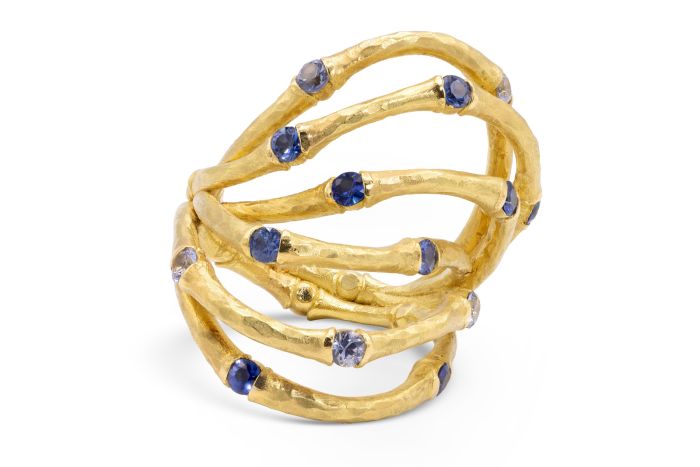 18K Yellow Gold Blue Sapphire Ring with 14 round blue sapphires (1.08ctw)